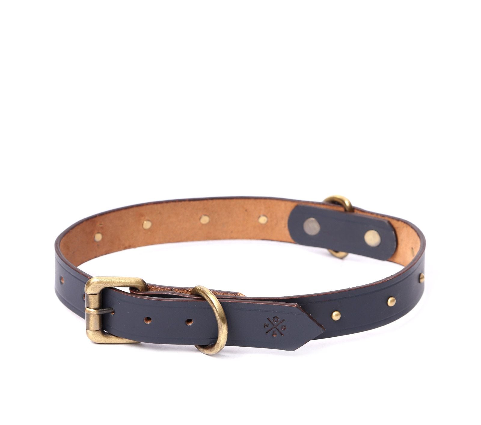 BIG DOG COLLAR RD. STUD Nappa Dori Global