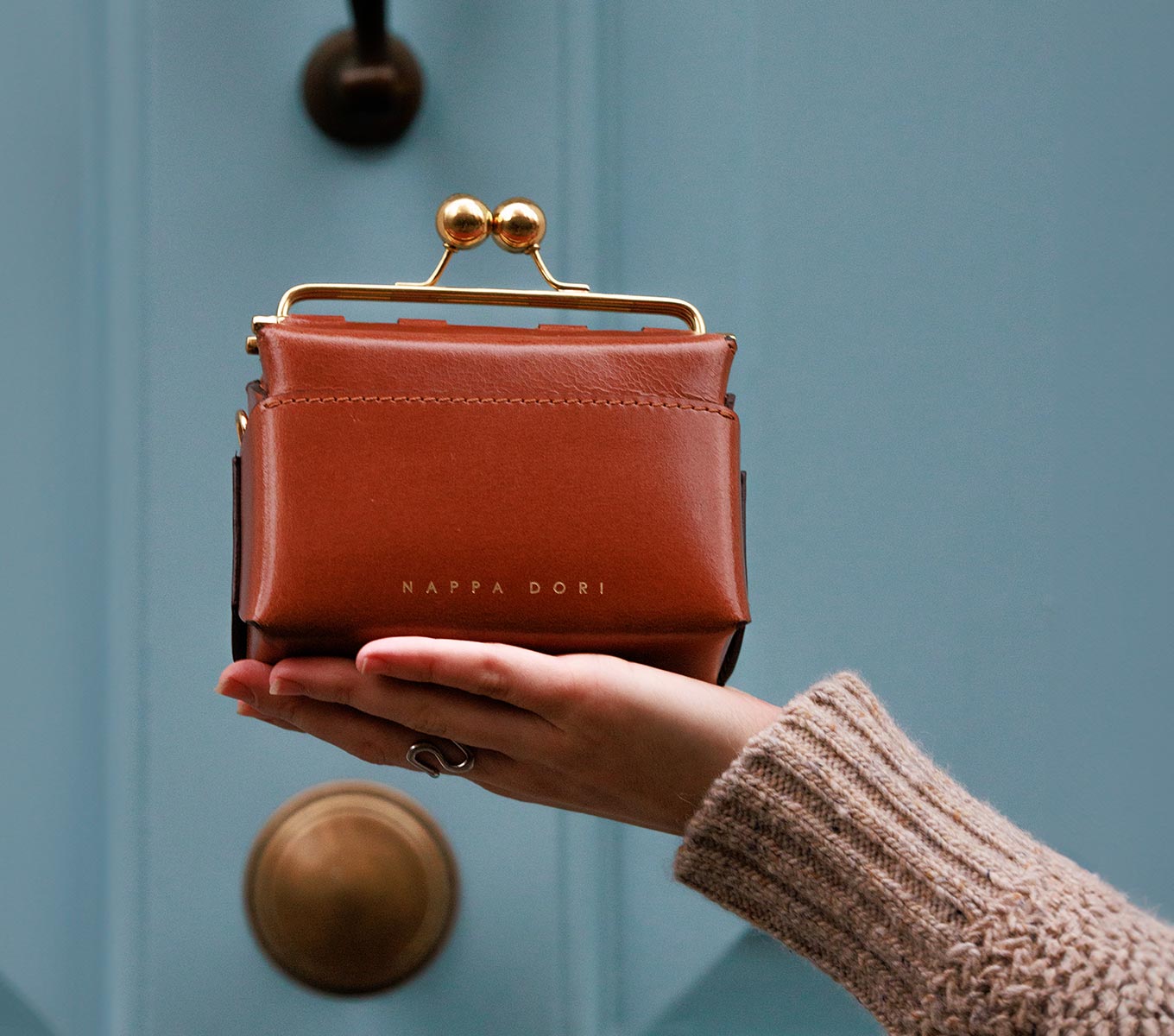 Buy Mini Kisslock Bag | Sling Bag Women Online – Nappa Dori Global