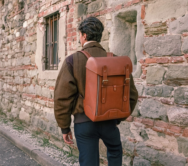 EXPLORER BACKPACK