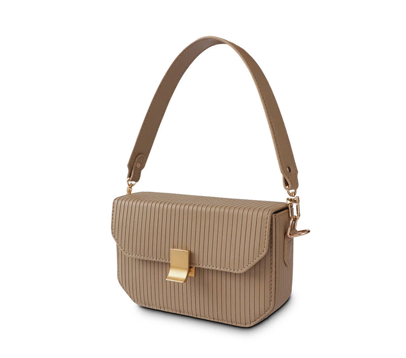 HARLOW SHOULDER BAG