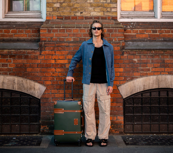 STEAMER CHECK-IN