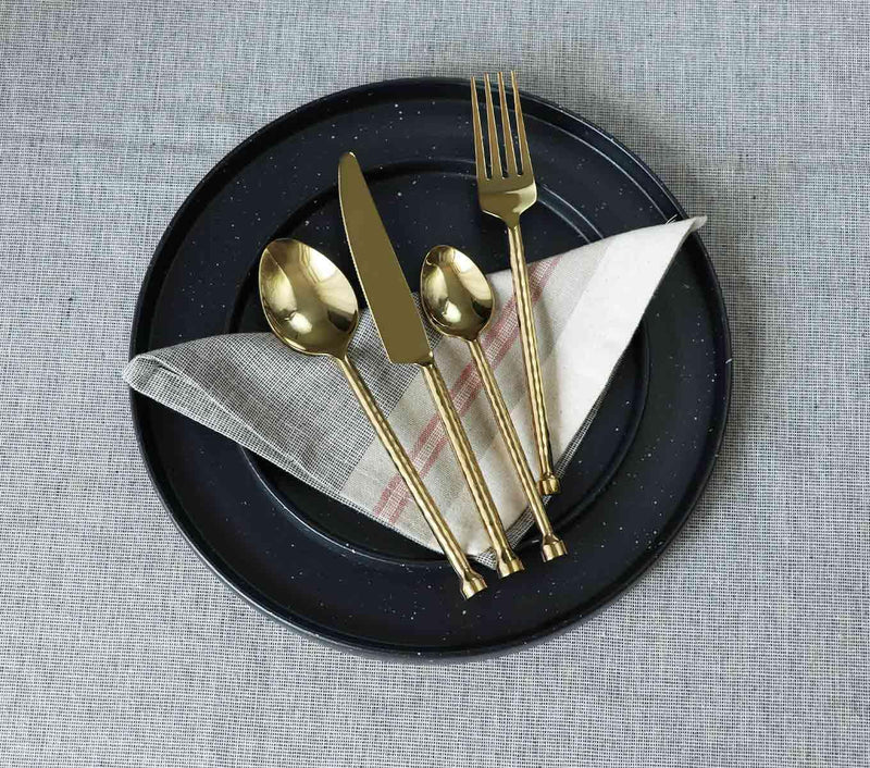 CUTLERY SET OF 4 - GOLD