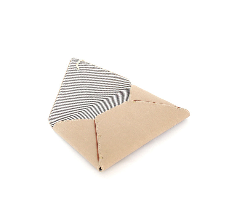 white envelope clutch