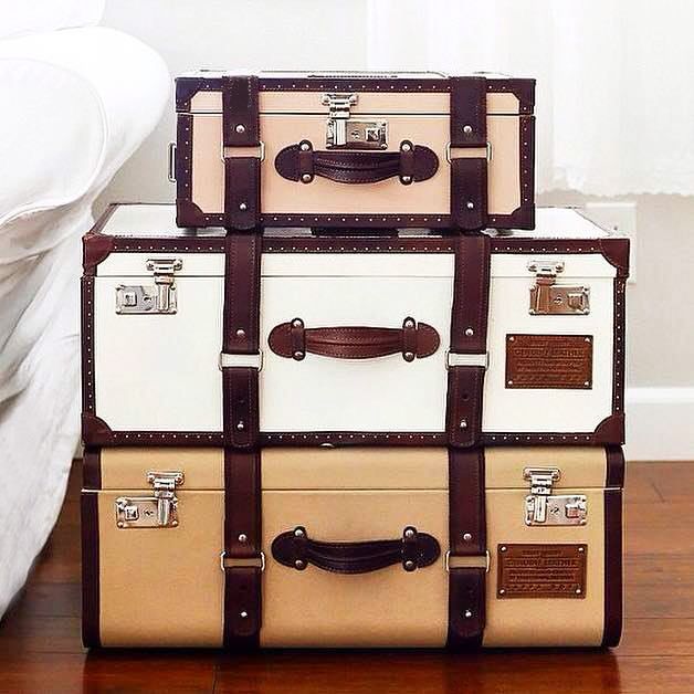 Steamer Mini Trunk - Compact Elegance & Versatility – Nappa Dori Global
